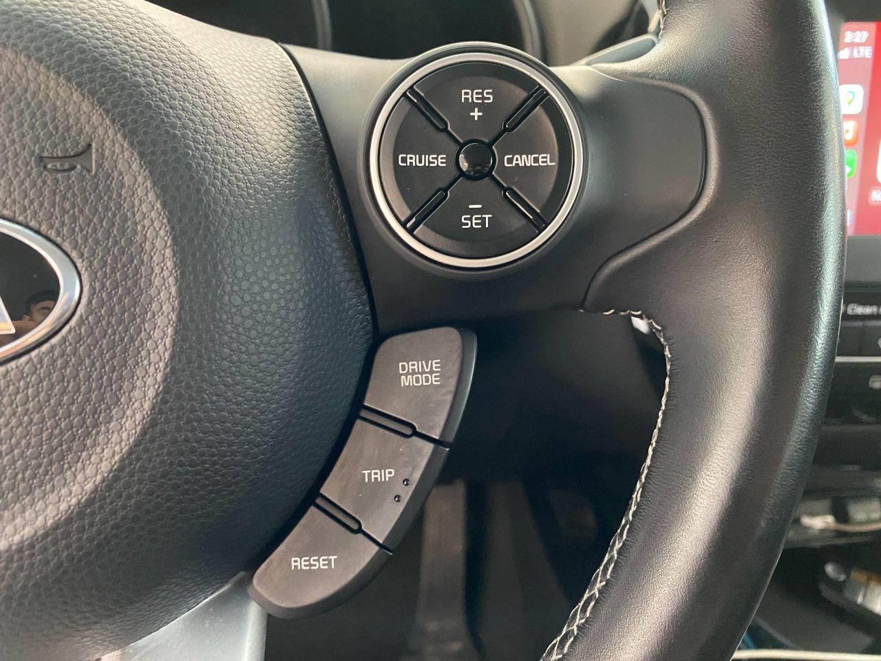 2017 Kia Soul EX Premium+ApplePlay+Heated Seats+CLEAN CARFAX - Photo #49