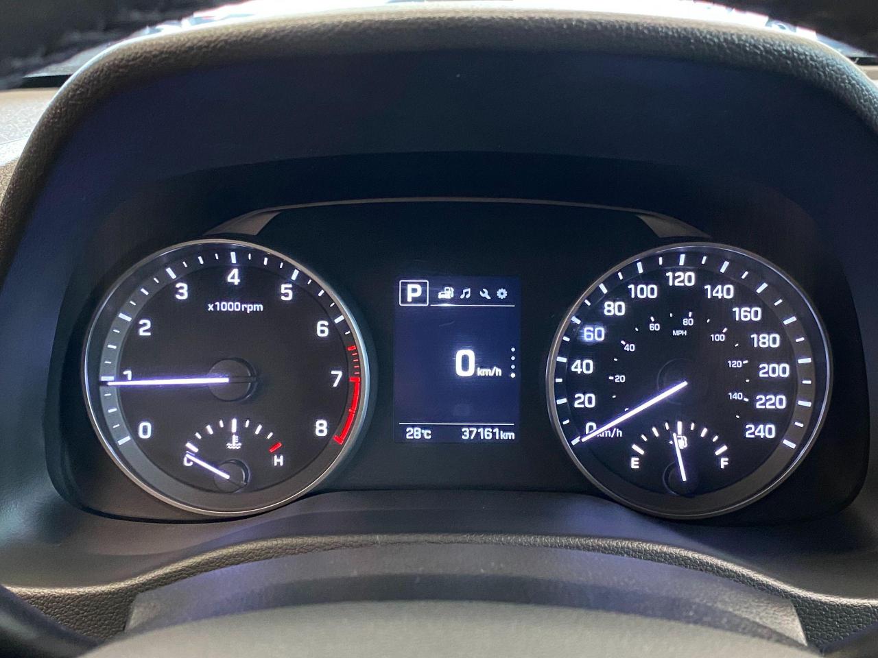 2018 Hyundai Elantra GL+ApplePlay+Camera+Blind Spot+Tinted+CLEAN CARFAX - Photo #17