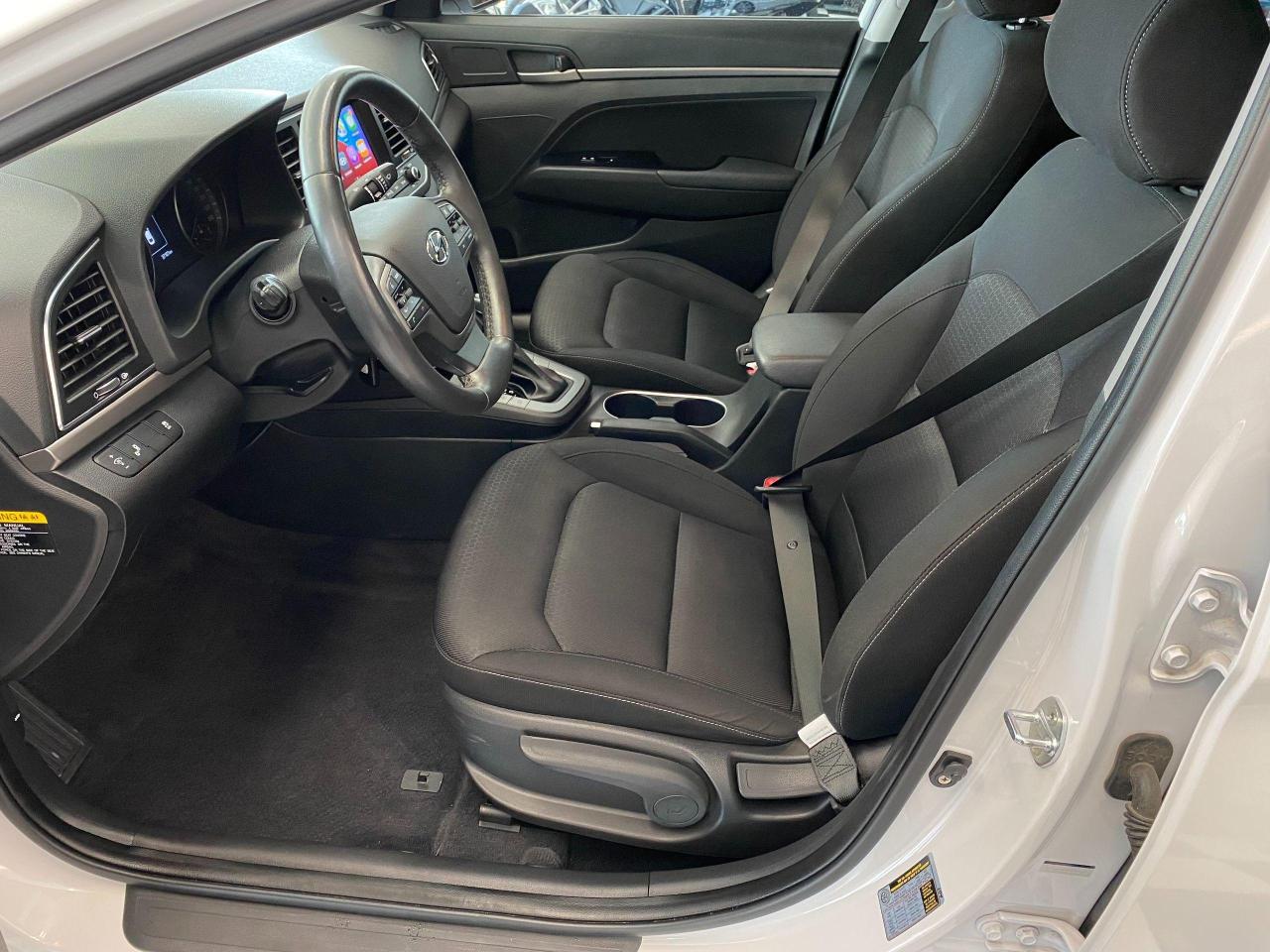 2018 Hyundai Elantra GL+ApplePlay+Camera+Blind Spot+Tinted+CLEAN CARFAX - Photo #19