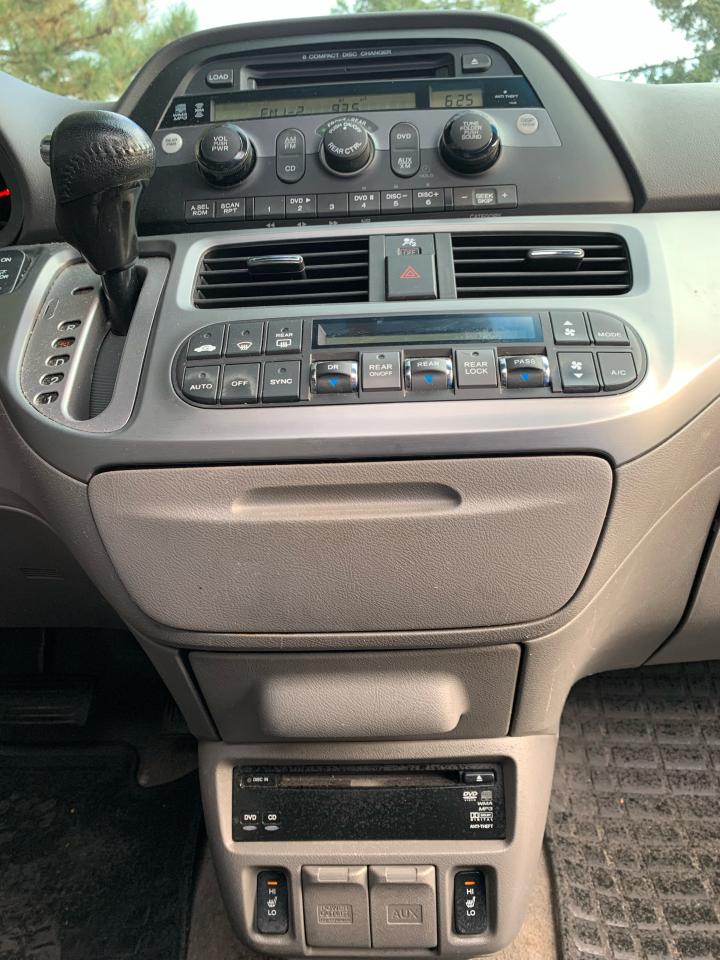 2009 Honda Odyssey EX-L-RES DVD/LEATHER/MOONROOF - Photo #7