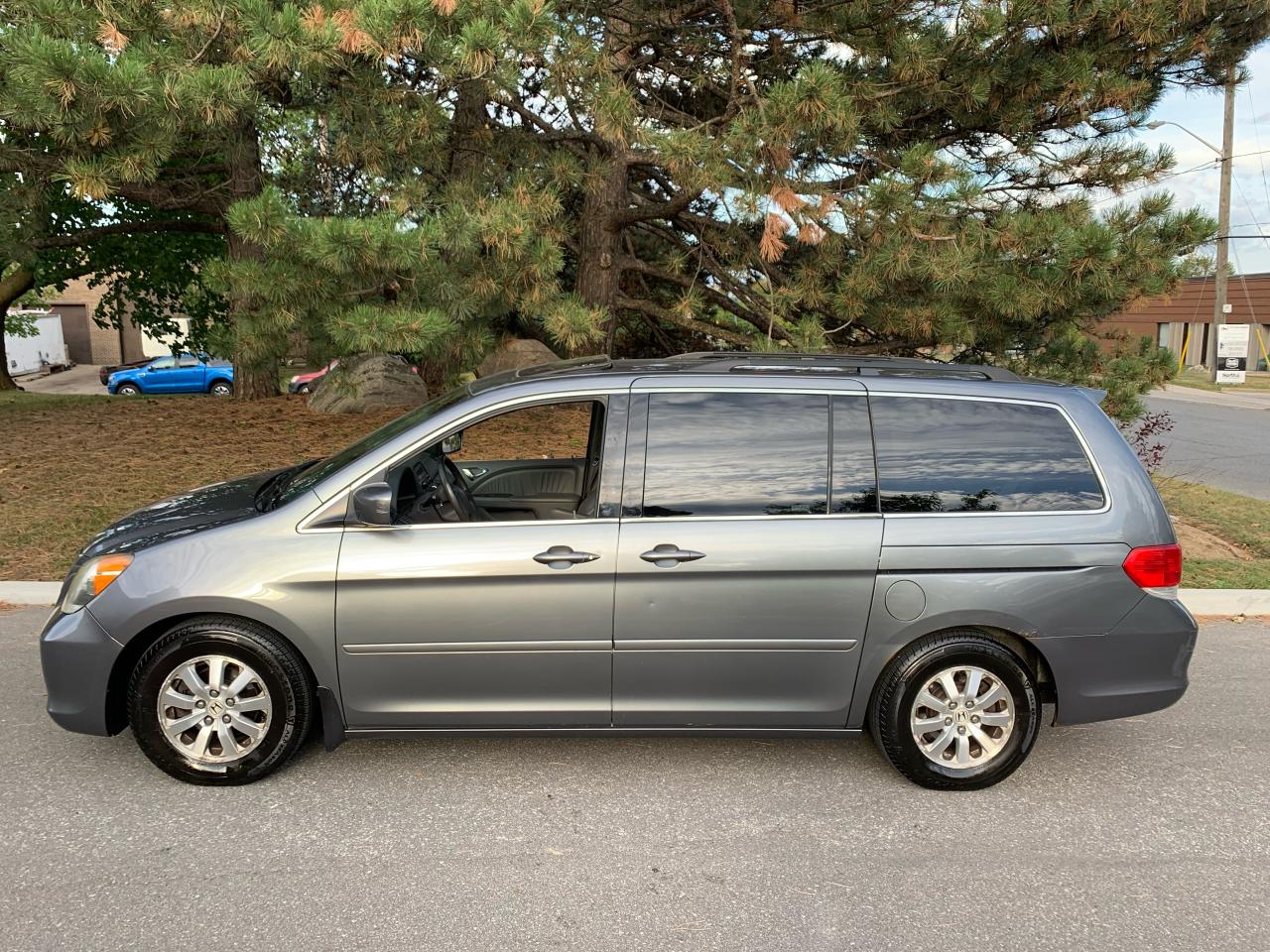 2009 Honda Odyssey EX-L-RES DVD/LEATHER/MOONROOF - Photo #12