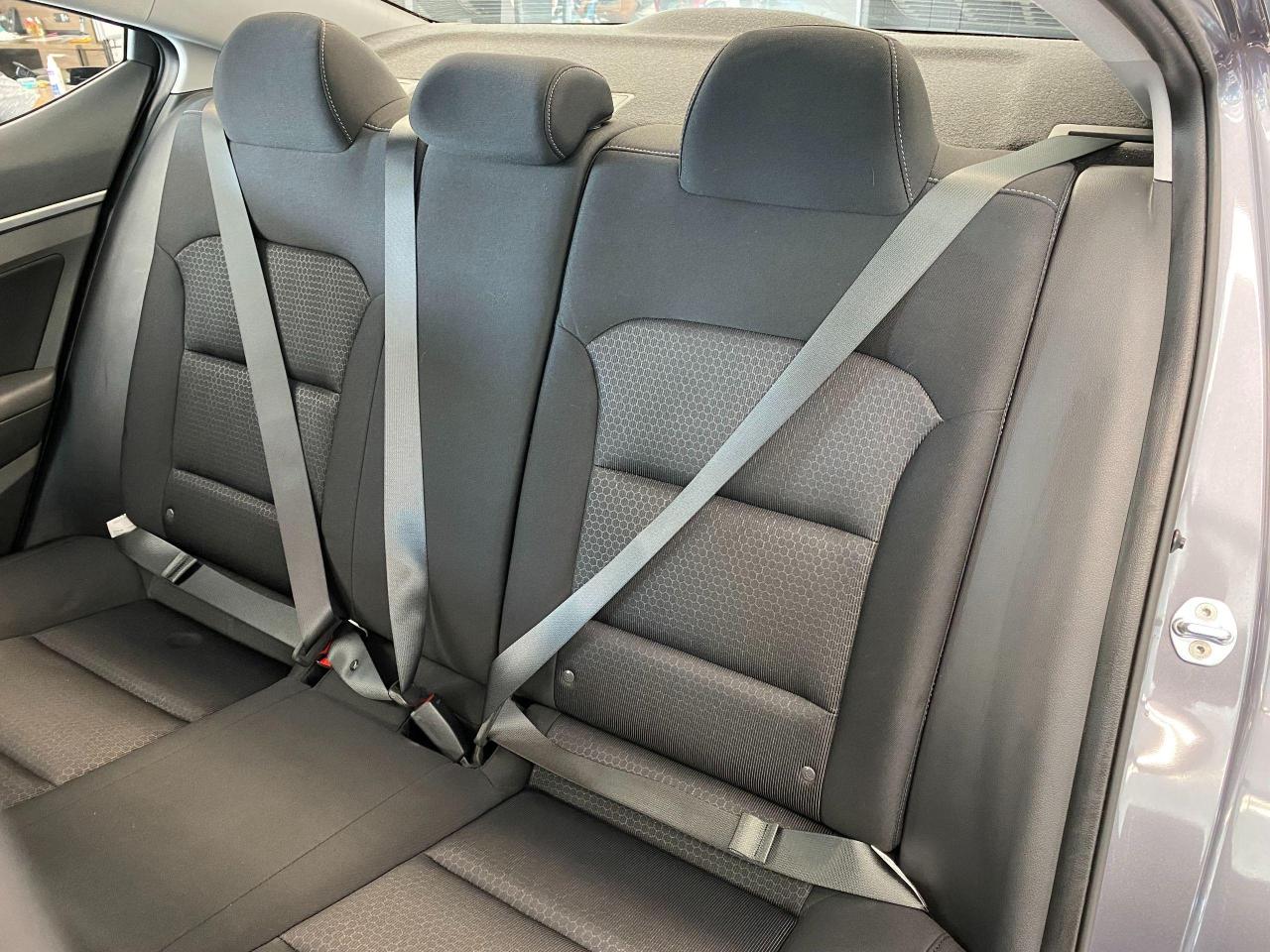 2018 Hyundai Elantra GL SE+Sunroof+Push Start+Blind Spot+CLEAN CARFAX Photo24