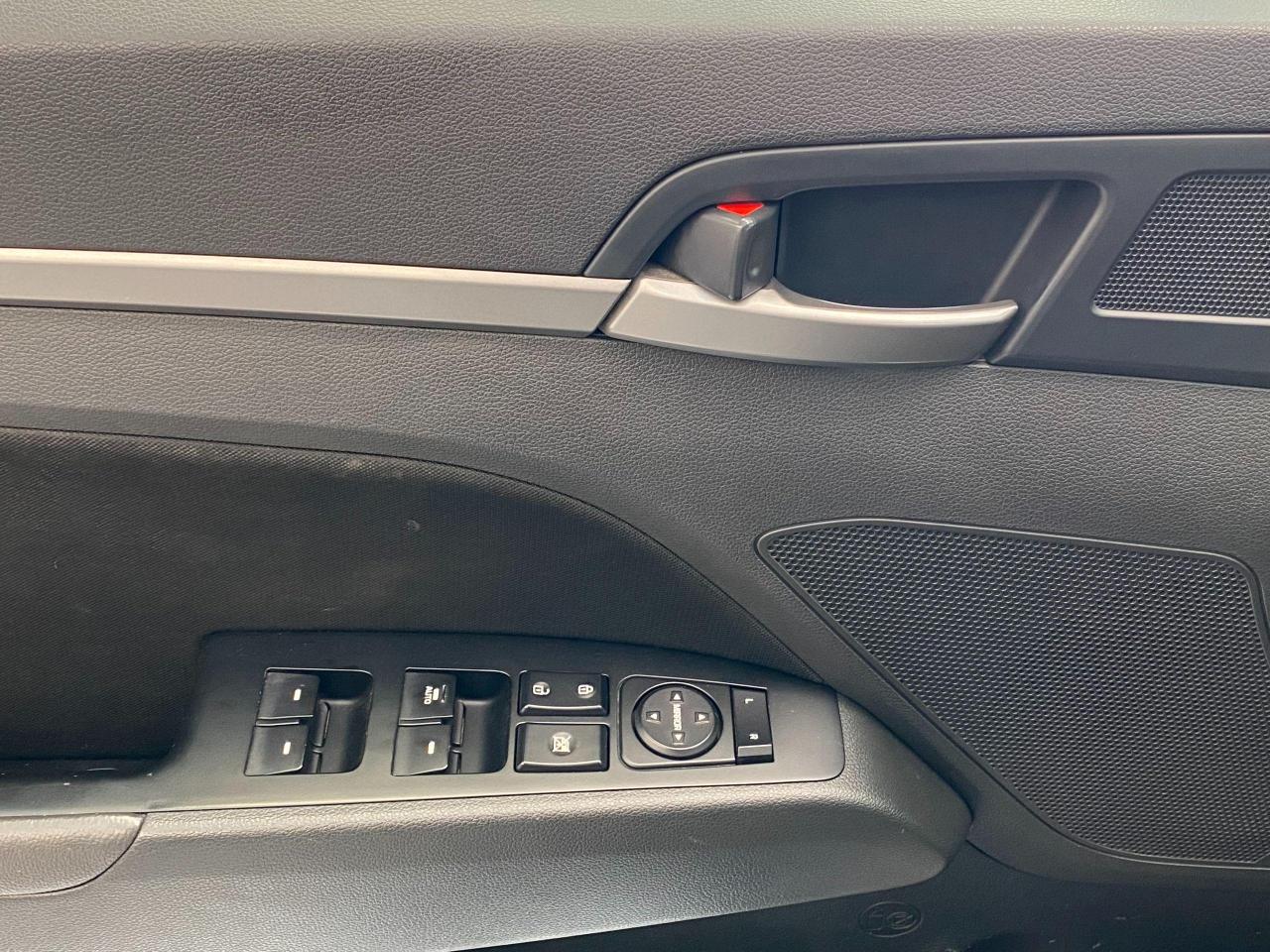 2018 Hyundai Elantra GL SE+Sunroof+Push Start+Blind Spot+CLEAN CARFAX Photo56