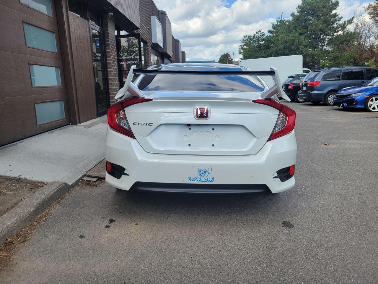 2017 Honda Civic EX-T Photo4