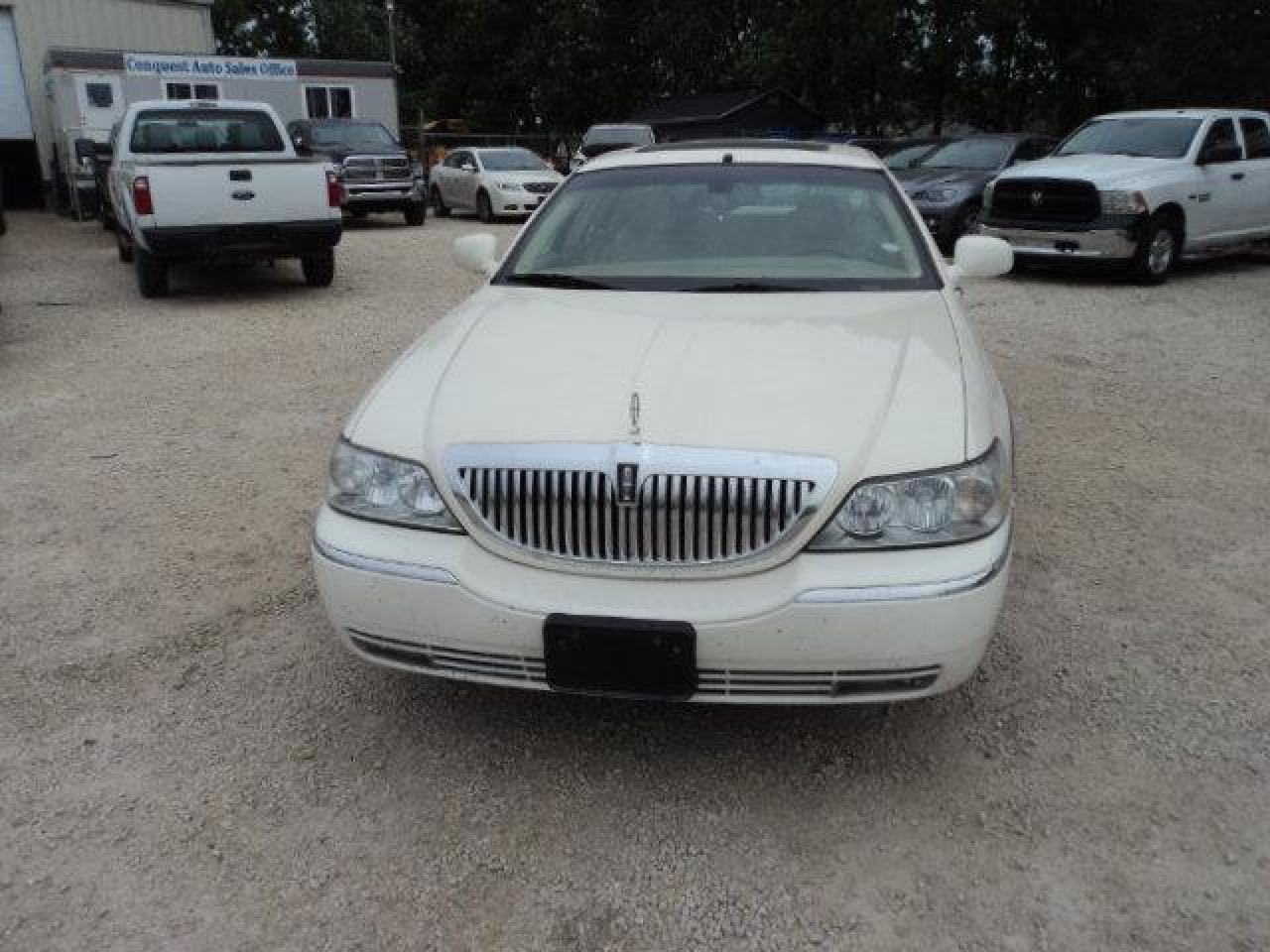 7600033