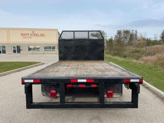 2014 International 4300 FLAT BED TRUCK - Photo #4