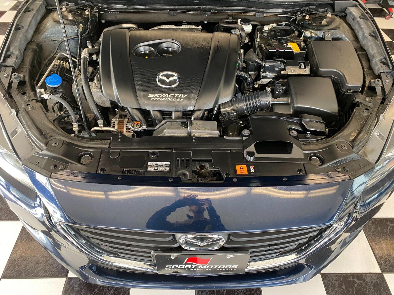 2018 Mazda MAZDA3 GS+GPS+Camera+Roof+Heated Steering+CLEAN CARFAX - Photo #7