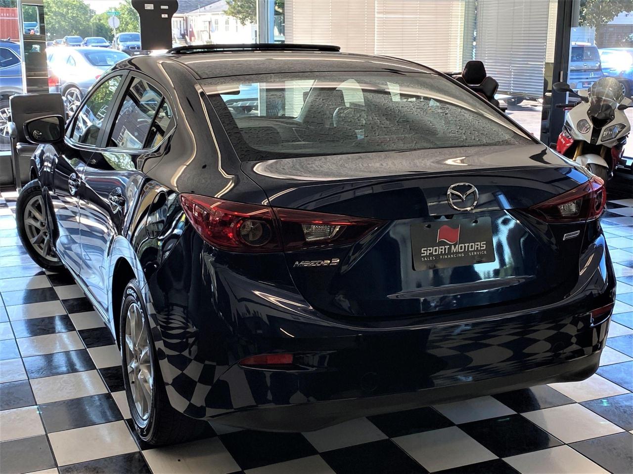 2018 Mazda MAZDA3 GS+GPS+Camera+Roof+Heated Steering+CLEAN CARFAX - Photo #13