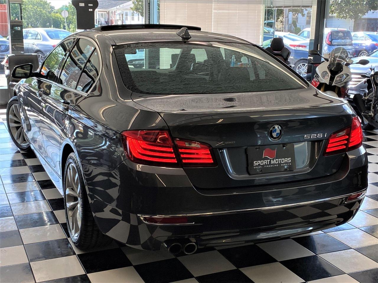 2016 BMW 5 Series 528i xDrive+GPS+Roof+Sensors+Xenons+CLEAN CARFAX Photo87