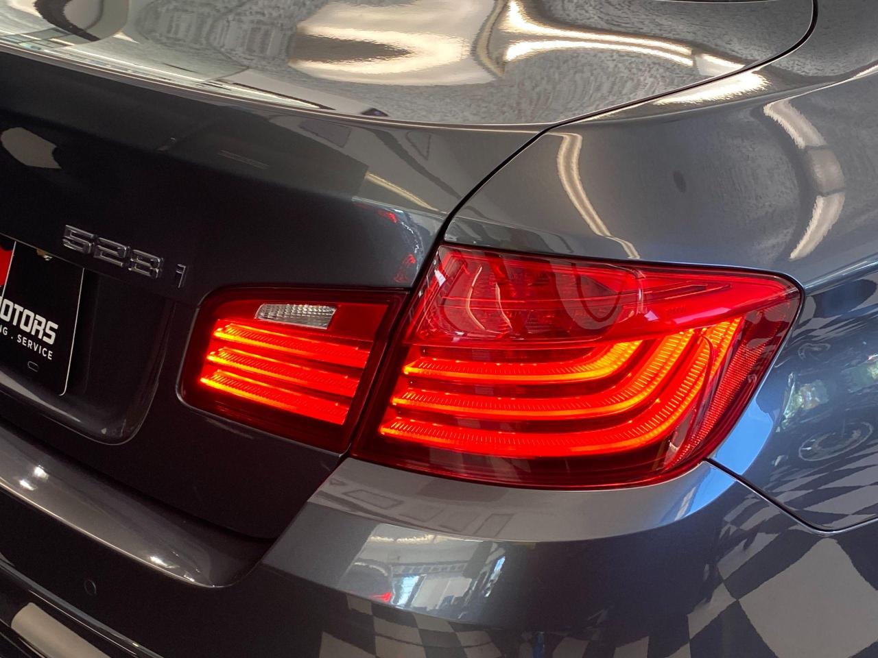 2016 BMW 5 Series 528i xDrive+GPS+Roof+Sensors+Xenons+CLEAN CARFAX - Photo #71