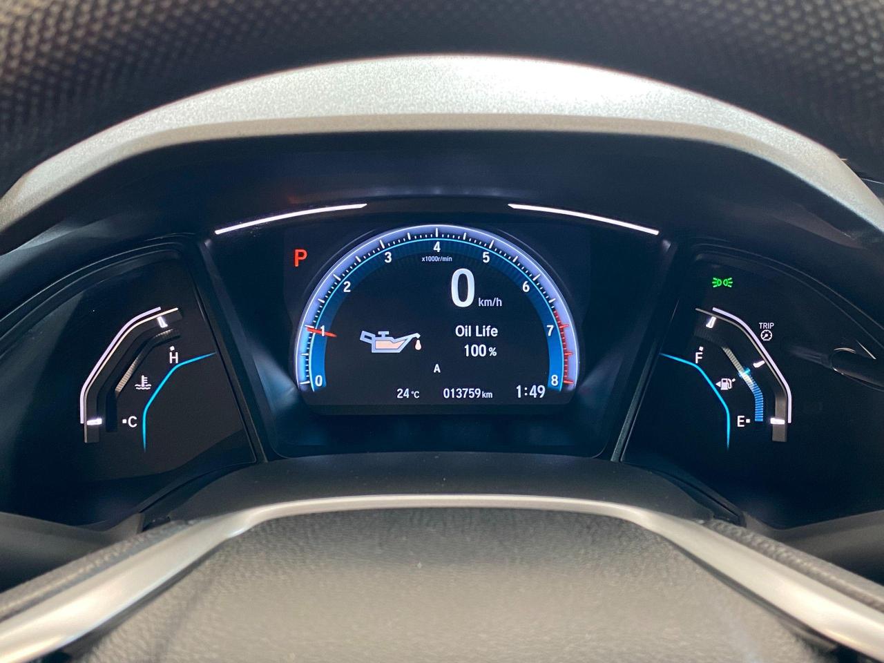 2019 Honda Civic LX+LaneKeep+Adaptive Cruise+ApplePlay+CLEAN CARFAX Photo17