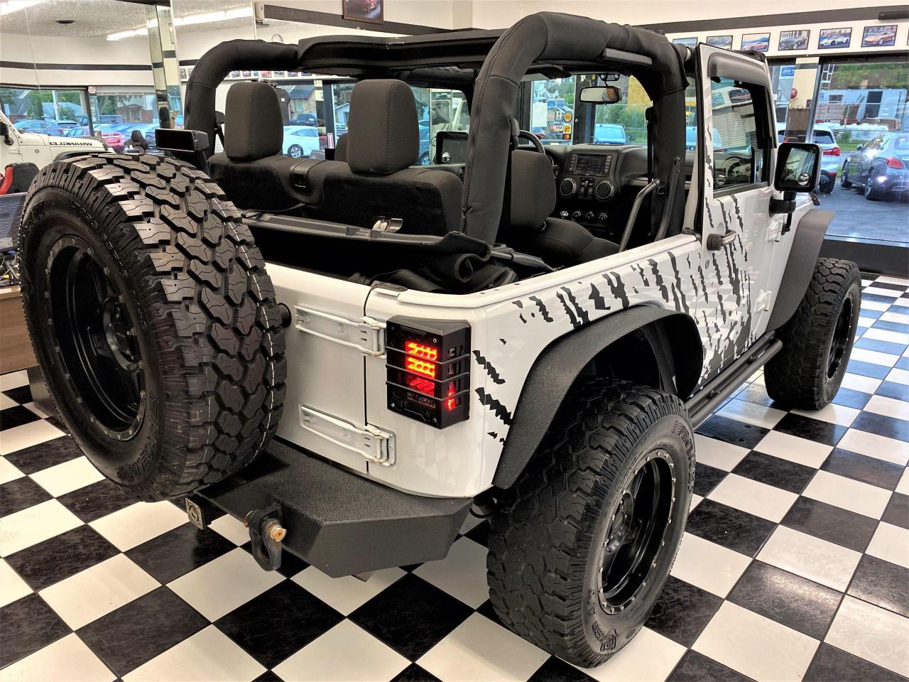 2016 Jeep Wrangler Sport+LED Lights+HARD TOP & SOFT TOP+CLEAN CARFAX - Photo #4