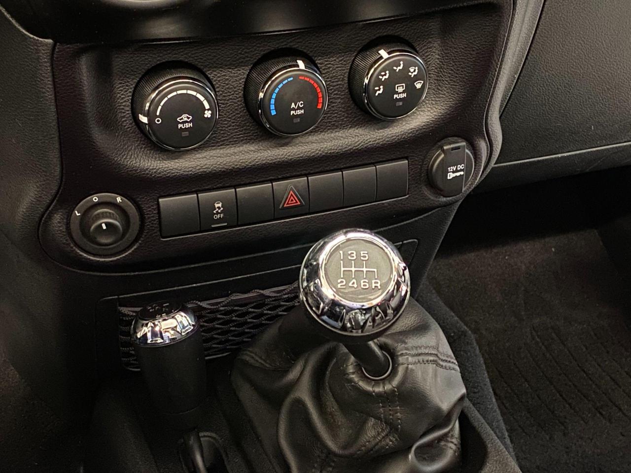 2016 Jeep Wrangler Sport+LED Lights+HARD TOP & SOFT TOP+CLEAN CARFAX - Photo #34