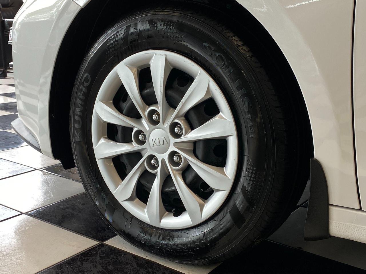 2019 Kia Forte LX+ApplePlay+Heated Seats & Steering+CLEAN CARFAX - Photo #50