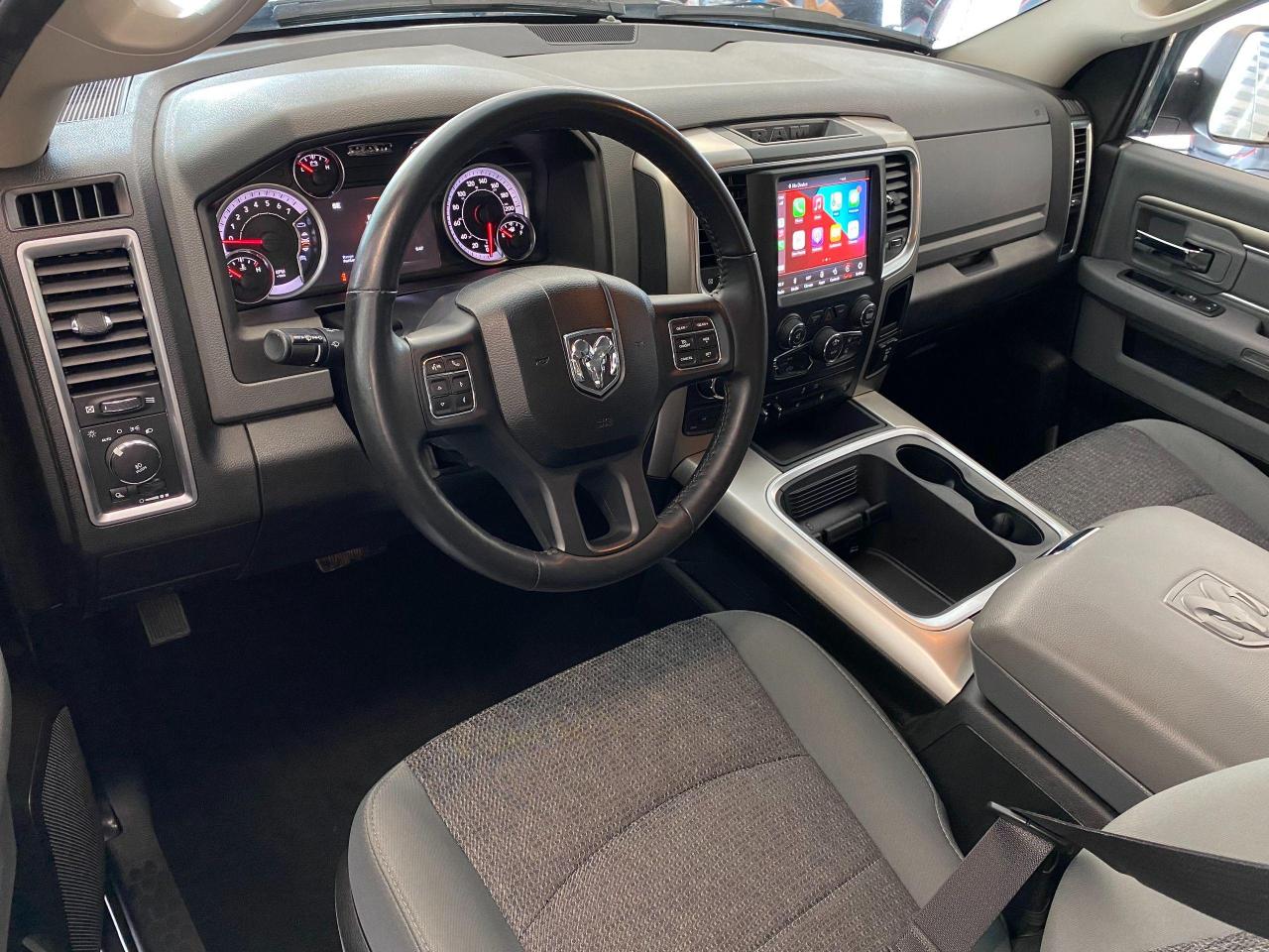 2018 RAM 1500 SLT 5.7L V8 HEMI 4x4 CREW+ApplePlay+CLEAN CARFAX - Photo #20