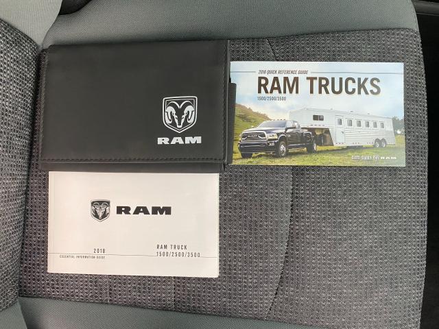 2018 RAM 1500 SLT 5.7L V8 HEMI 4x4 CREW+ApplePlay+CLEAN CARFAX Photo29