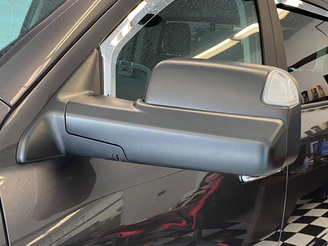 2018 RAM 1500 SLT 5.7L V8 HEMI 4x4 CREW+ApplePlay+CLEAN CARFAX Photo134