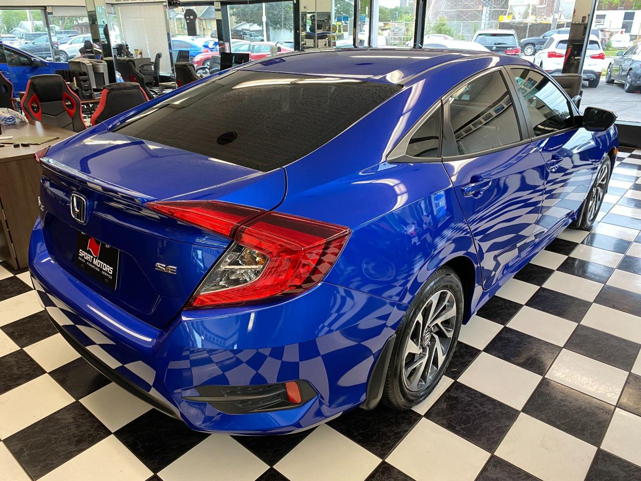 2018 Honda Civic SE+LaneKeep+Adaptive Cruise+ApplePlay+CLEAN CARFAX Photo4