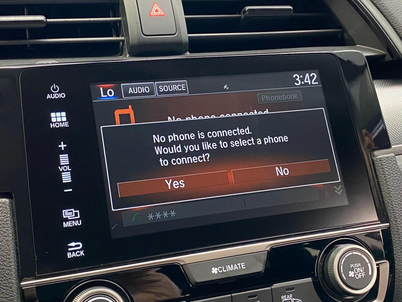 2018 Honda Civic SE+LaneKeep+Adaptive Cruise+ApplePlay+CLEAN CARFAX Photo31