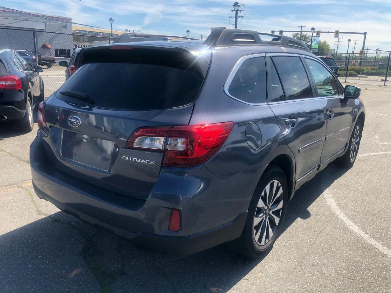 2015 Subaru Outback 2.5i w/Limited Pkg FULLY LOADED - Photo #5