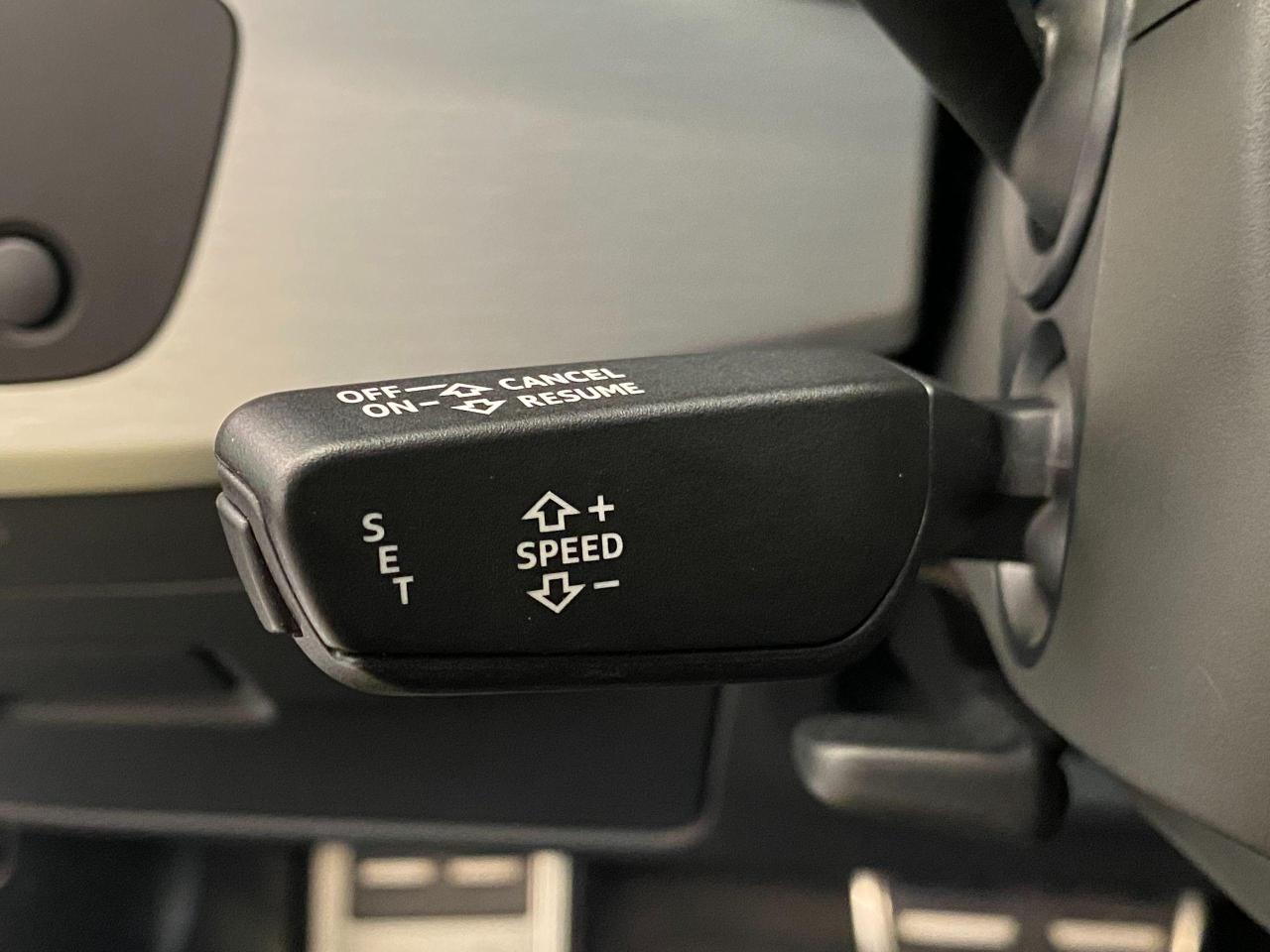 2017 Audi A4 S-Line Progressiv Quattro+GPS+Camera+ACCIDENT FREE - Photo #56