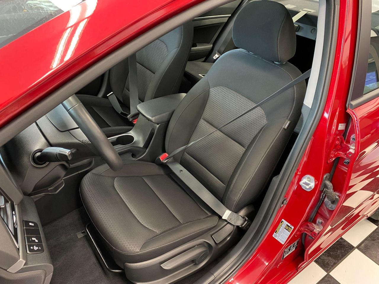 2017 Hyundai Elantra GLS+Sunroof+ApplePlay+Camera+CLEAN CARFAX Photo90