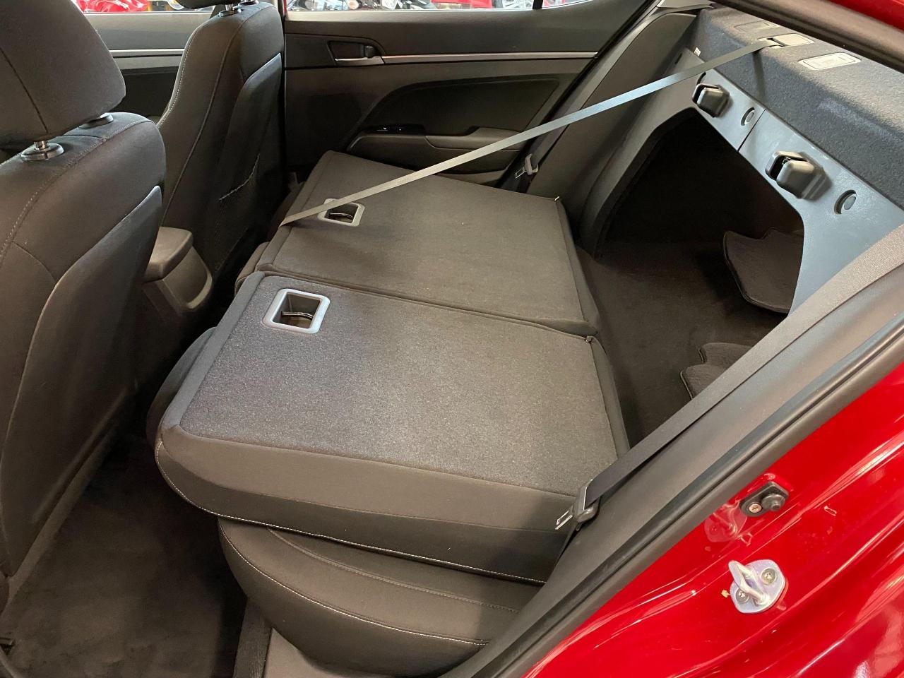 2017 Hyundai Elantra GLS+Sunroof+ApplePlay+Camera+CLEAN CARFAX - Photo #26
