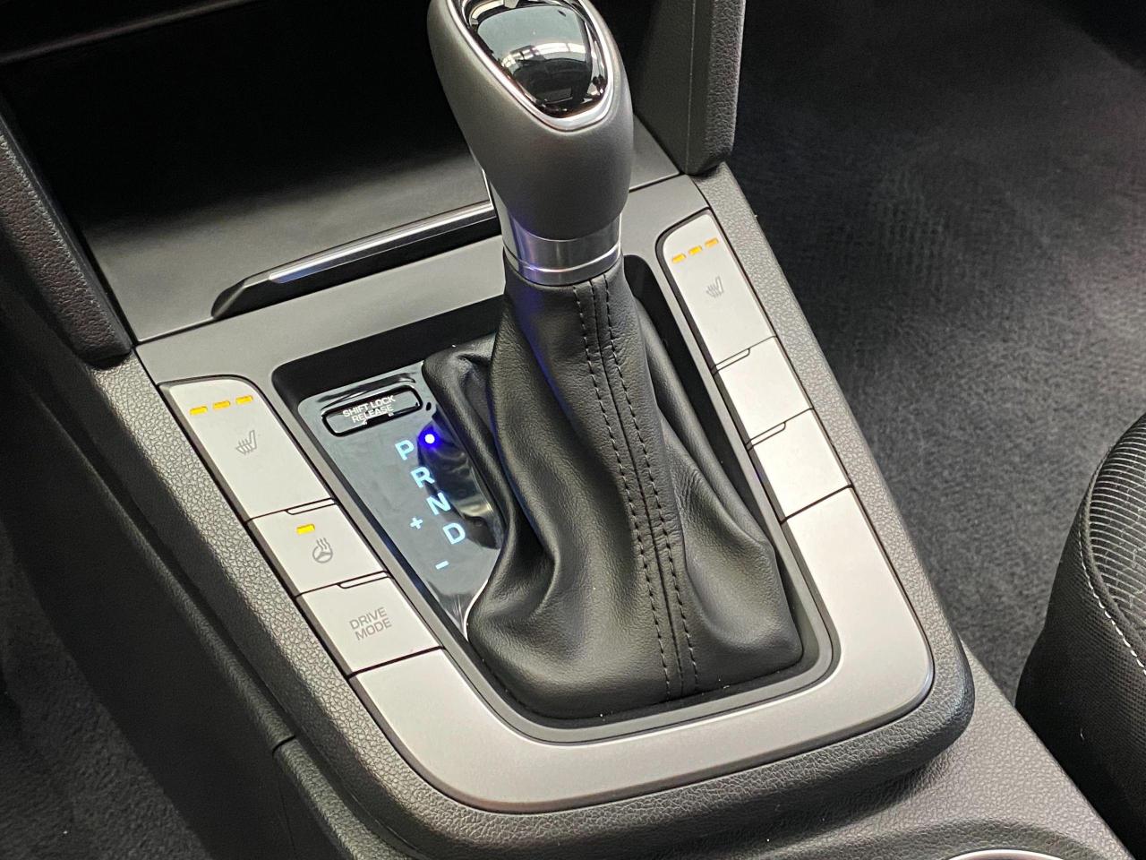 2017 Hyundai Elantra GLS+Sunroof+ApplePlay+Camera+CLEAN CARFAX - Photo #37