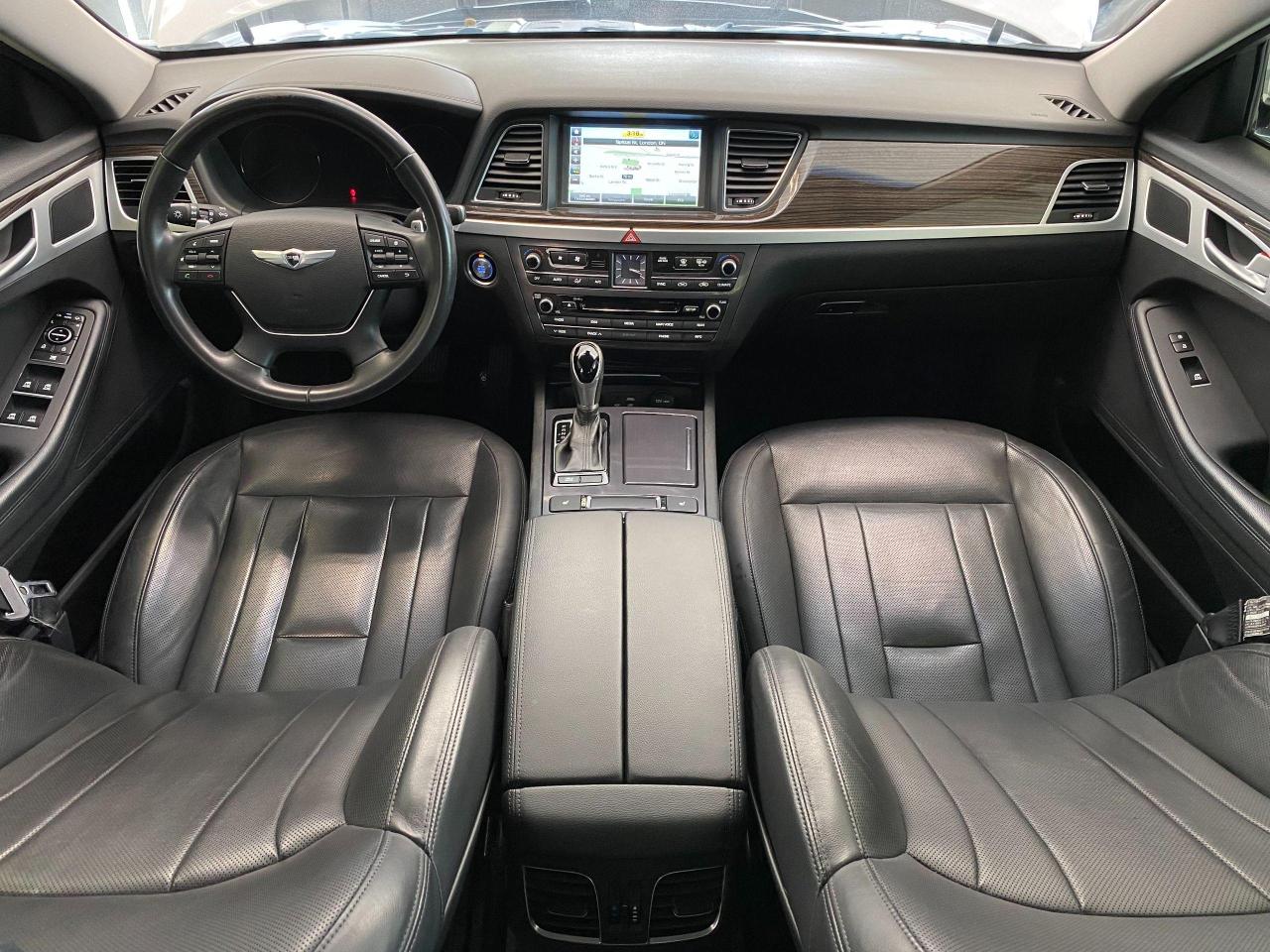 2015 Hyundai Genesis Premium AWD+ApplePlay+Camera+Xenons+CLEAN CARFAX - Photo #8