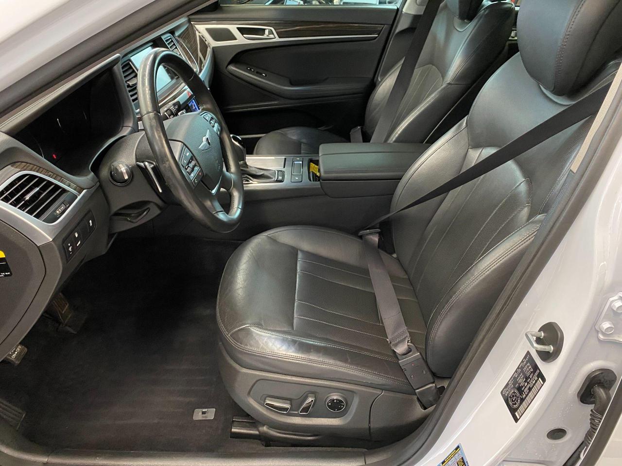 2015 Hyundai Genesis Premium AWD+ApplePlay+Camera+Xenons+CLEAN CARFAX - Photo #19