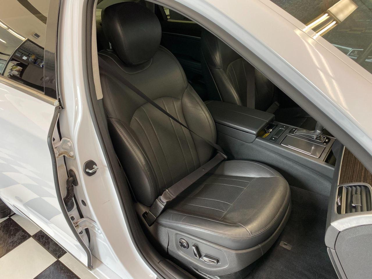2015 Hyundai Genesis Premium AWD+ApplePlay+Camera+Xenons+CLEAN CARFAX - Photo #23