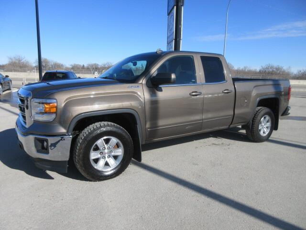 Used 2014 GMC Sierra 1500 4WD DOUBLE CAB STANDARD BOX SLE for sale in Winnipeg, MB