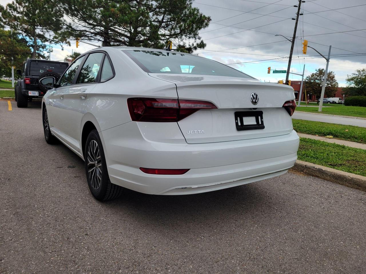 2021 Volkswagen Jetta HIGHLINE Photo3
