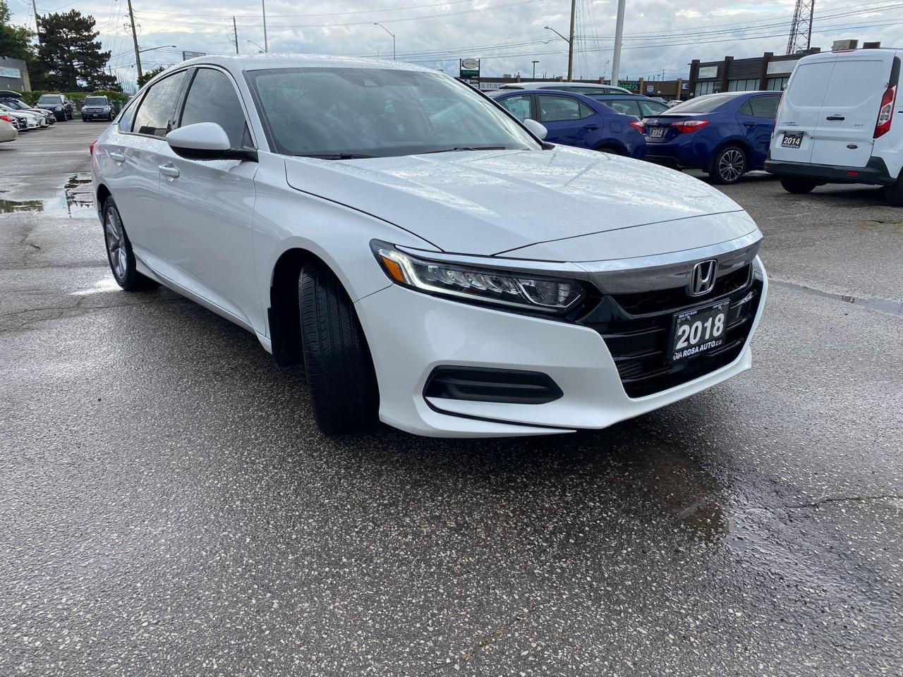 2018 Honda Accord AUTO LOW KM NO ACCIDENT LANE KEEP ANIT COLIOSION B - Photo #9