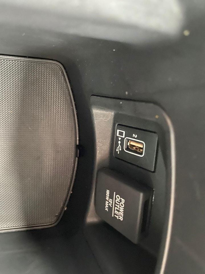 2018 Honda Accord AUTO LOW KM NO ACCIDENT LANE KEEP ANIT COLIOSION B - Photo #19