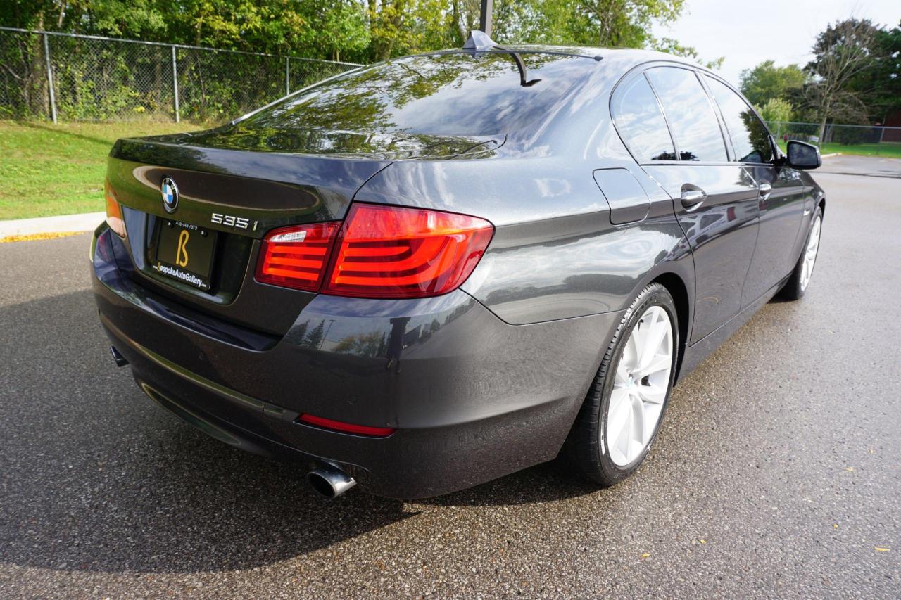 2011 BMW 5 Series SUPER RARE / 6SPD / EXECUTIVE / REAR DVD'S / LOCAL Photo3