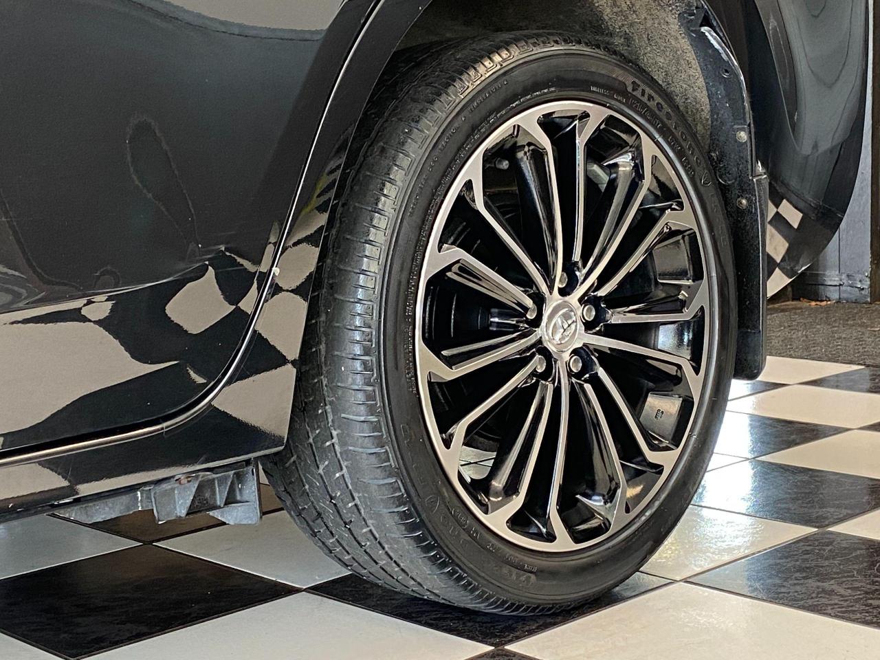 2014 Toyota Corolla S+New Brakes+Camera+Xenons+CLEAN CARFAX Photo115
