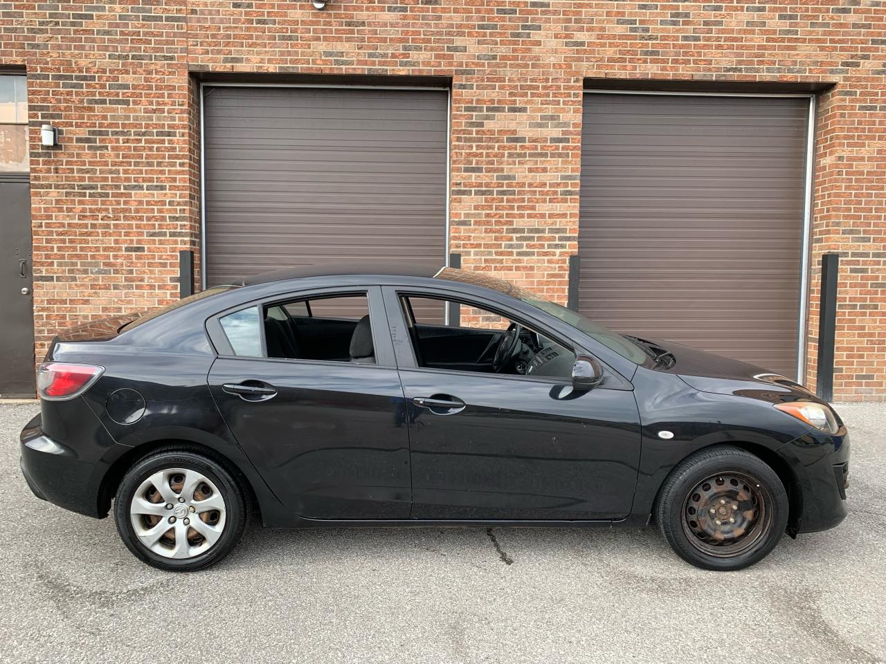 2010 Mazda MAZDA3 GX Photo4