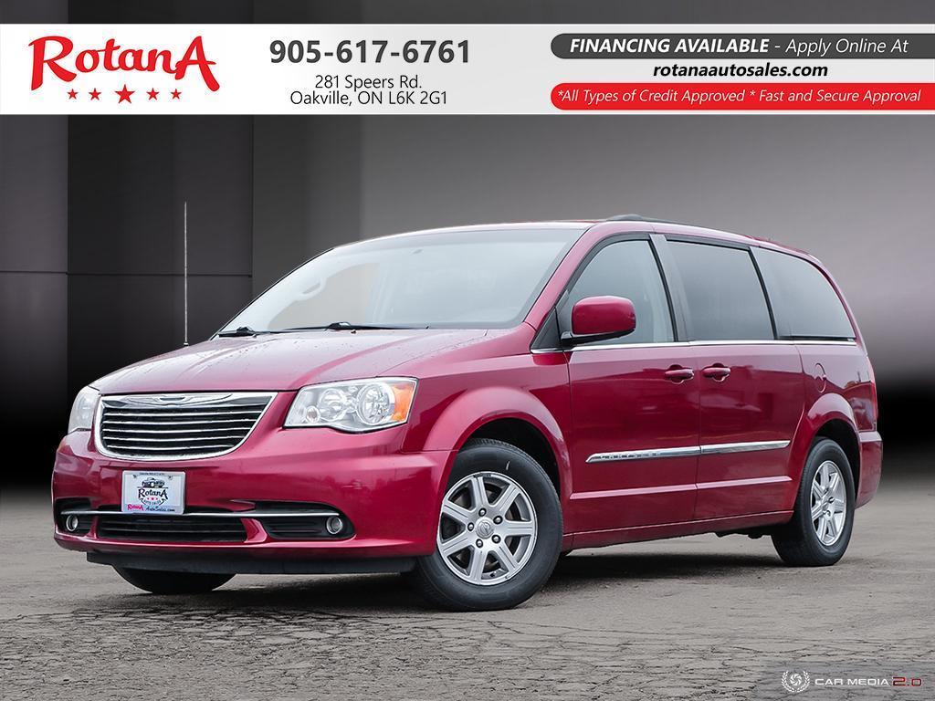 2012 Chrysler Town & Country Touring w/Navi_DVD_Sunroof_Bluetooth_Rear Cam - Photo #1