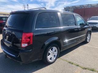 2013 Dodge Grand Caravan Crew Plus - Photo #3