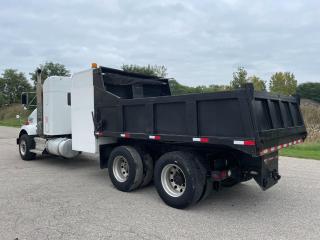 2008 Kenworth T800 DUMP TRUCK - Photo #2