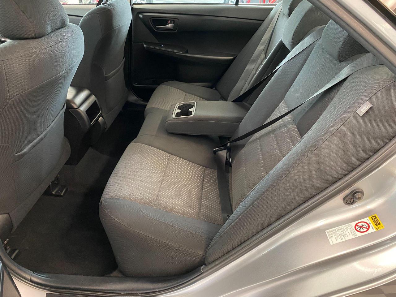 2016 Toyota Camry LE+Camera+Bluetooth+Cruise+2 Keys+Rust Proofed Photo94