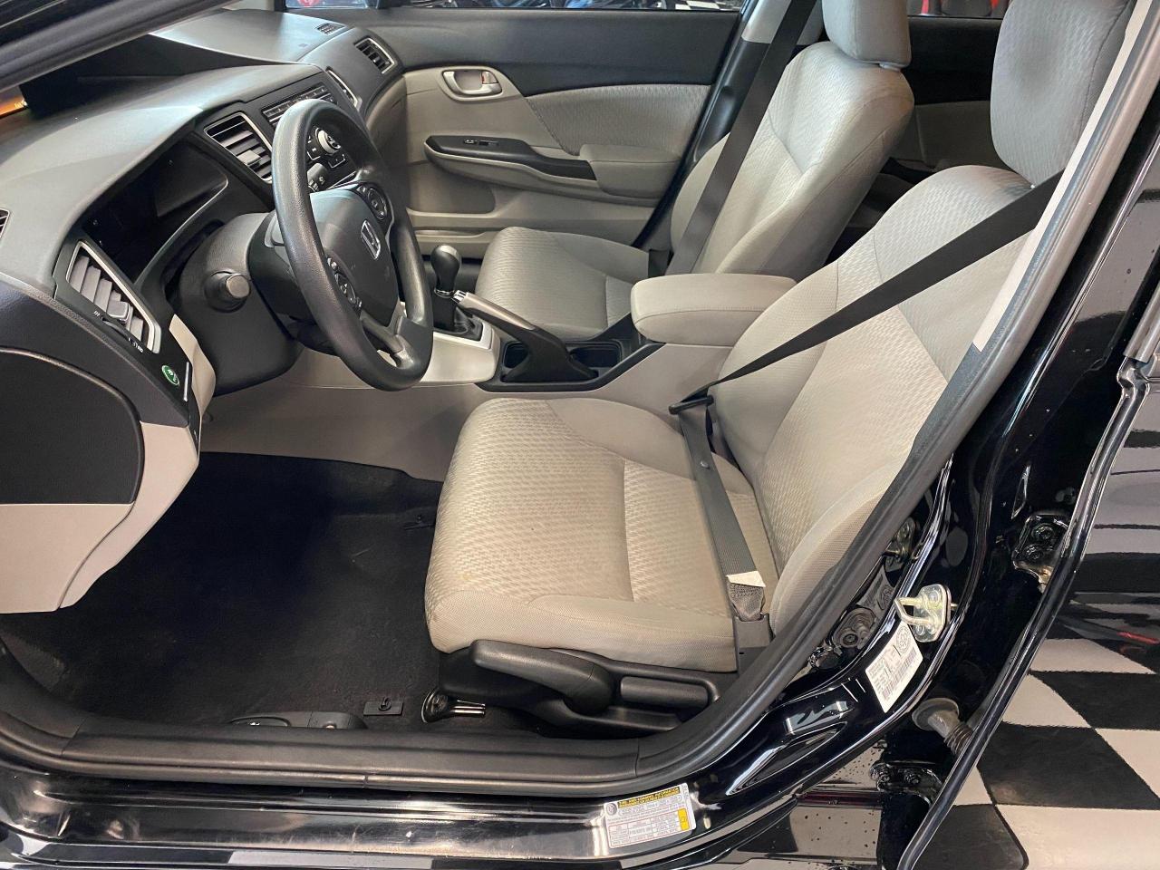 2015 Honda Civic LX+Camera+Bluetooth+Heated Seats+CLEAN CARFAX - Photo #18