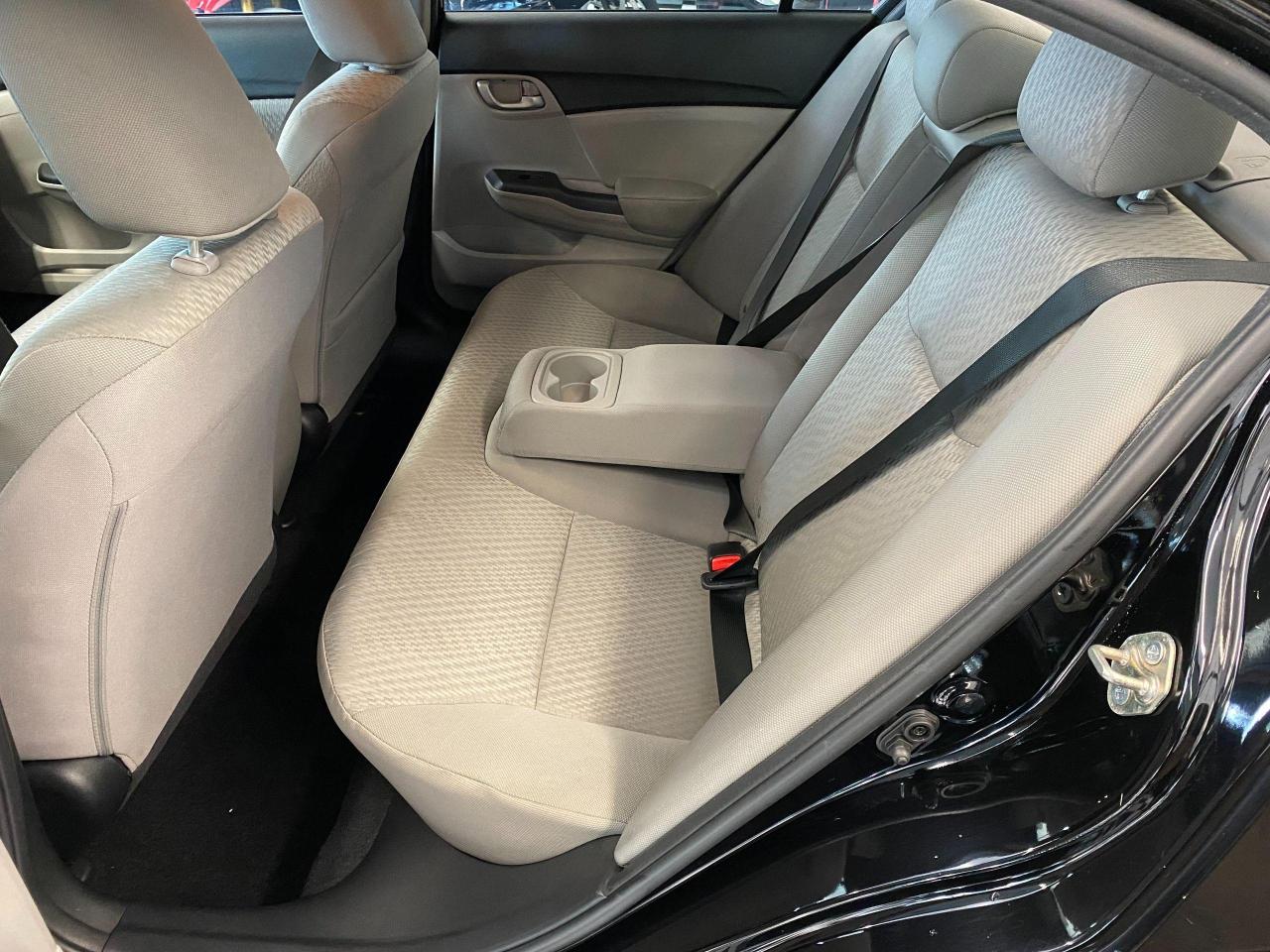 2015 Honda Civic LX+Camera+Bluetooth+Heated Seats+CLEAN CARFAX - Photo #23