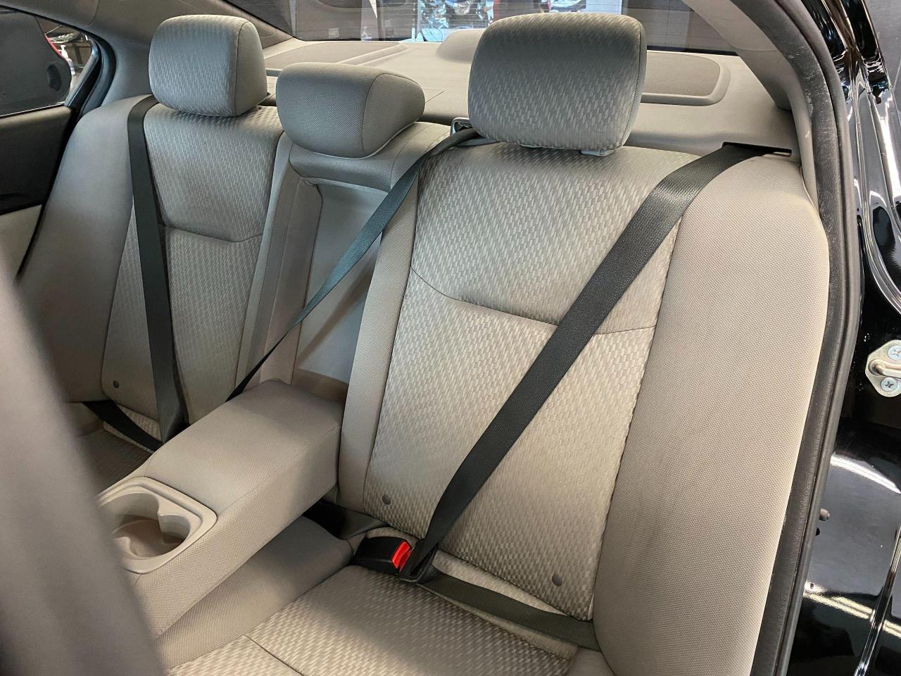 2015 Honda Civic LX+Camera+Bluetooth+Heated Seats+CLEAN CARFAX - Photo #24