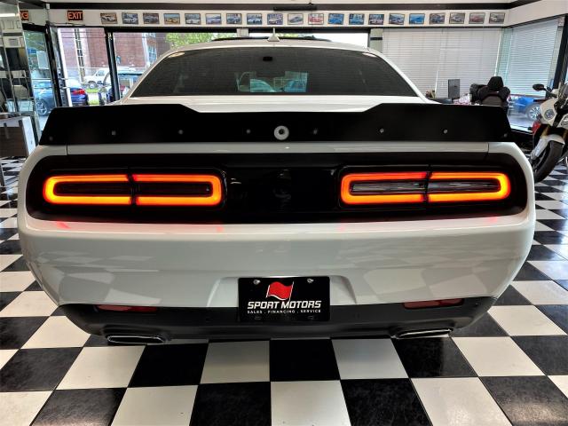 2020 Dodge Challenger SXT Premium Plus+Adaptive Cruise+CLEAN CARFAX Photo3