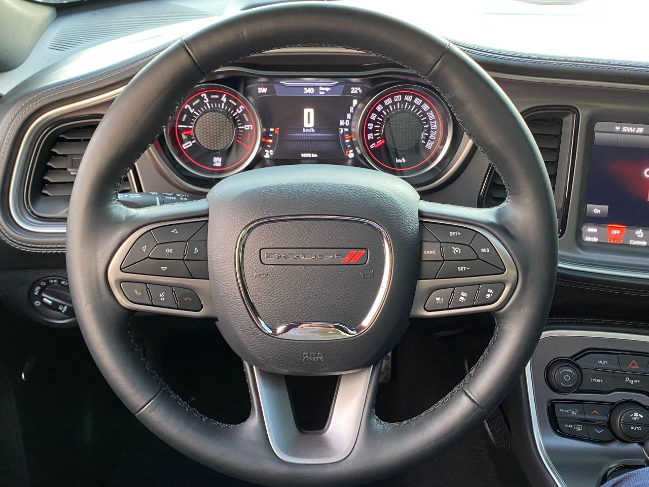 2020 Dodge Challenger SXT Premium Plus+Adaptive Cruise+CLEAN CARFAX - Photo #9