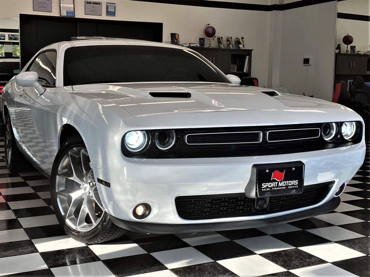 2020 Dodge Challenger SXT Premium Plus+Adaptive Cruise+CLEAN CARFAX - Photo #15