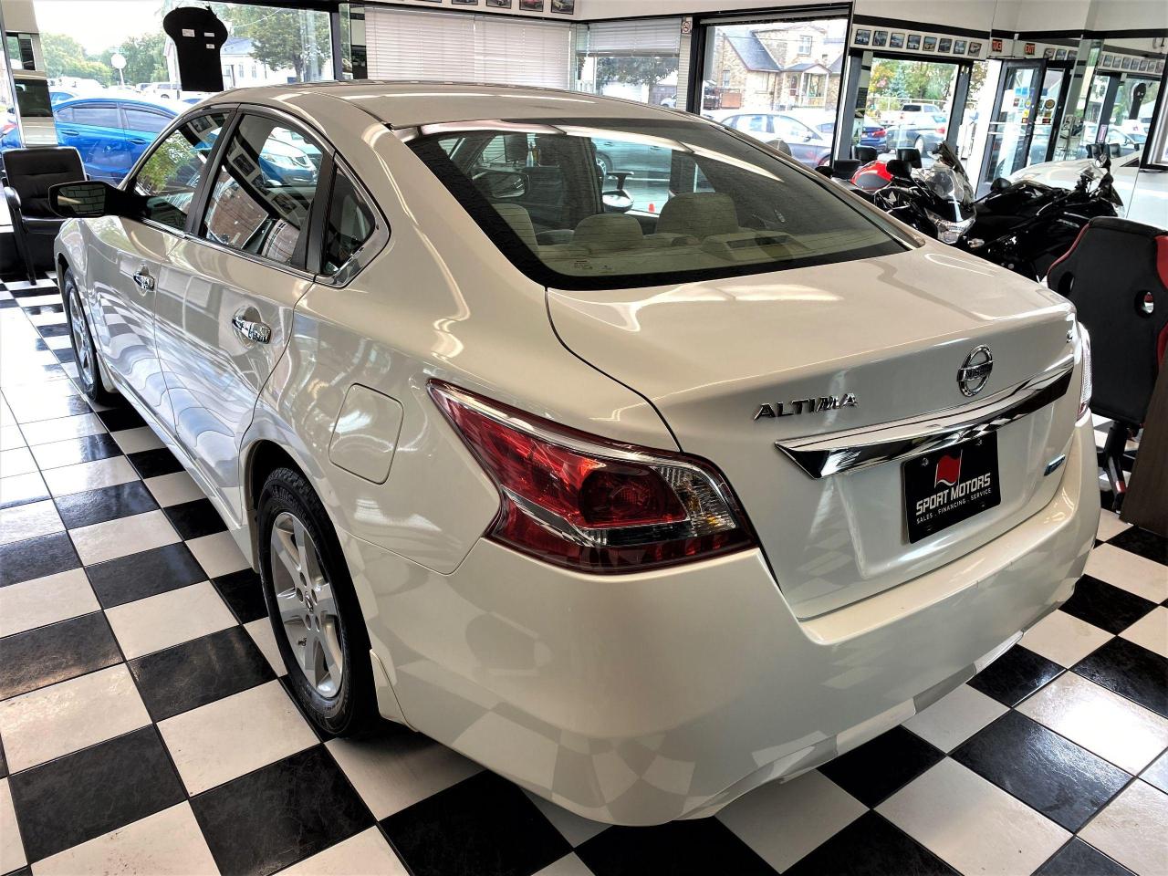 2013 Nissan Altima 2.5+Bluetooth+Push Start+CLEAN CARFAX - Photo #2