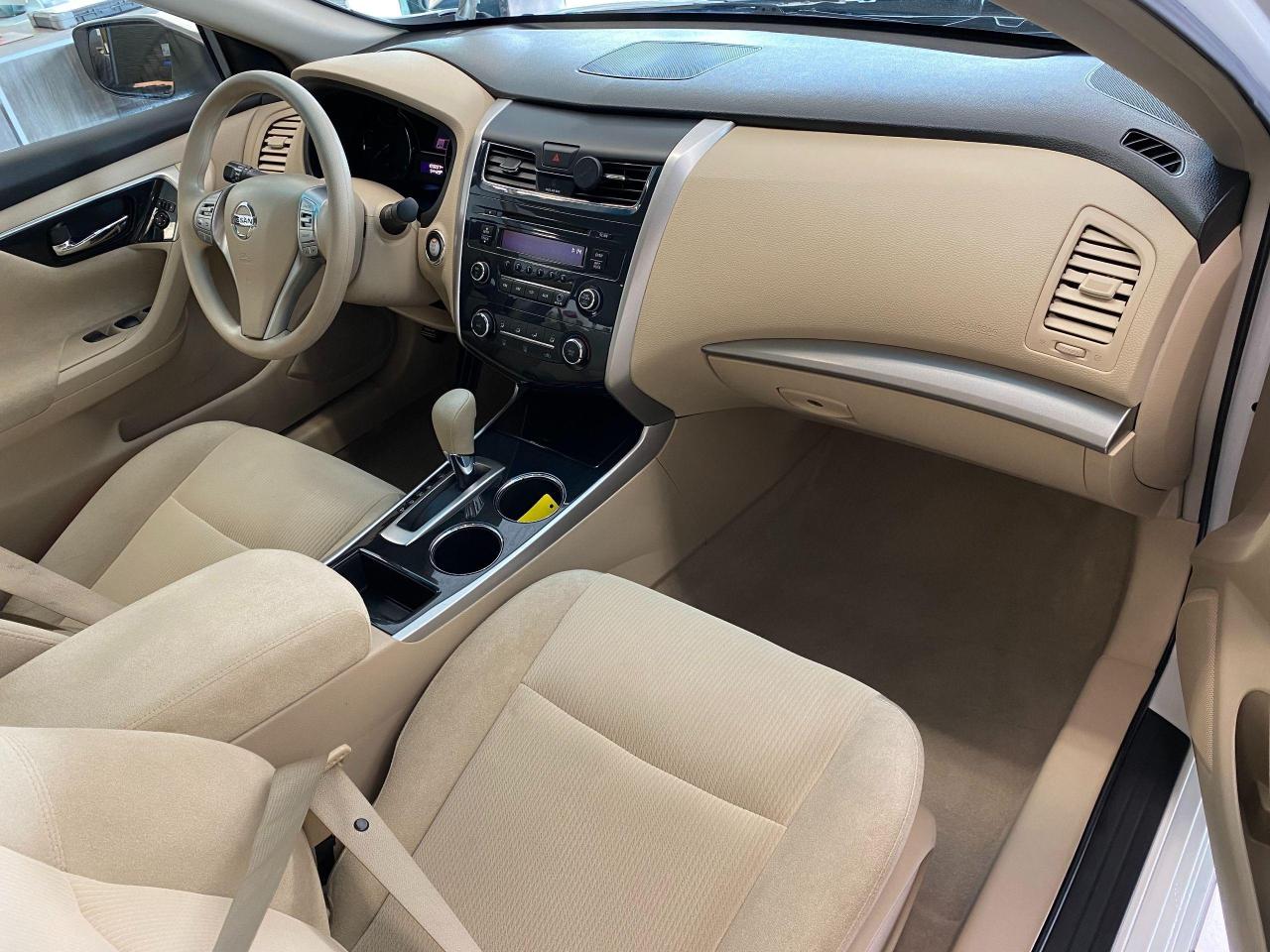 2013 Nissan Altima 2.5+Bluetooth+Push Start+CLEAN CARFAX - Photo #21